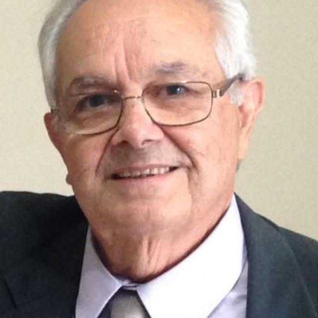 Seu Breis - Fundador